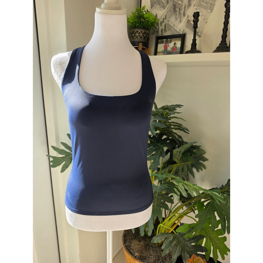 Lululemon Power Y‎ Tank Top Navy Blue Built-in Shelf Bra Size 6